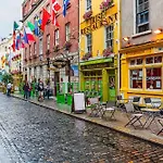 Lägenhet Lovely Spacious In Temple Bar Dublin